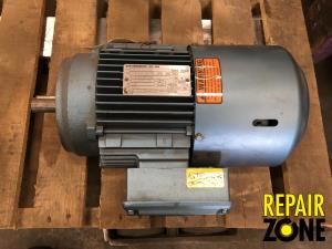 Sew Eurodrive 1.5 HP 1800 RPM 90S FR