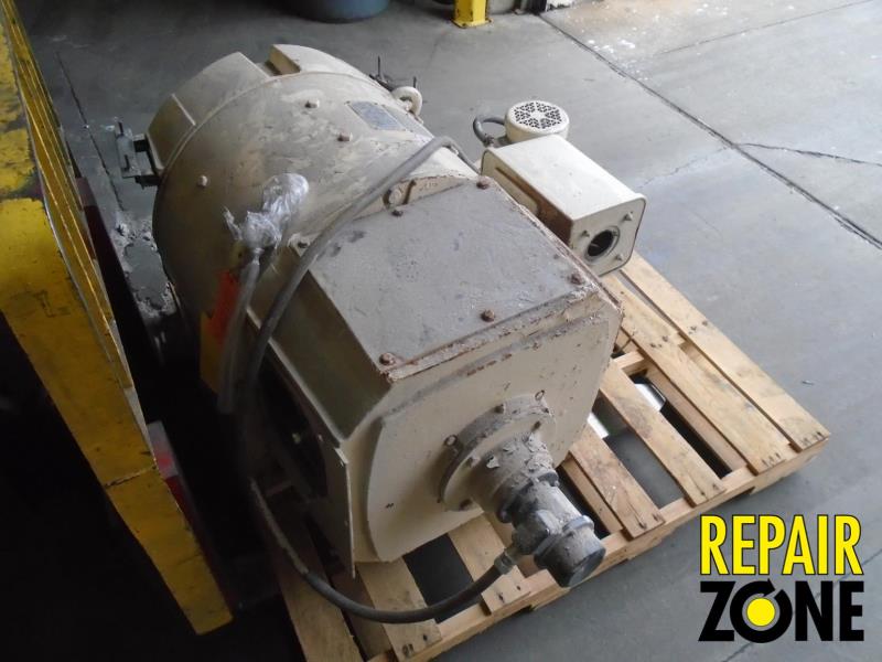 GE 200 HP 1800 RPM CD504AT