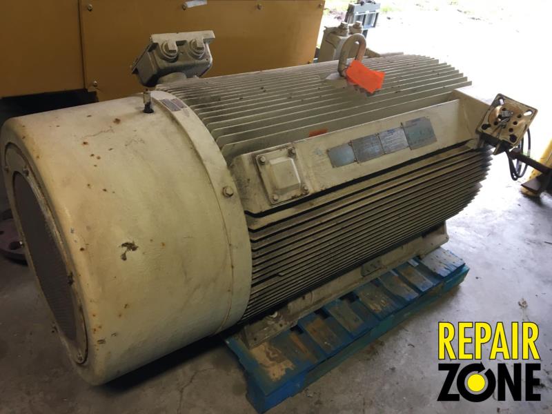 Siemens 300 HP 900 RPM 5810 FR-B