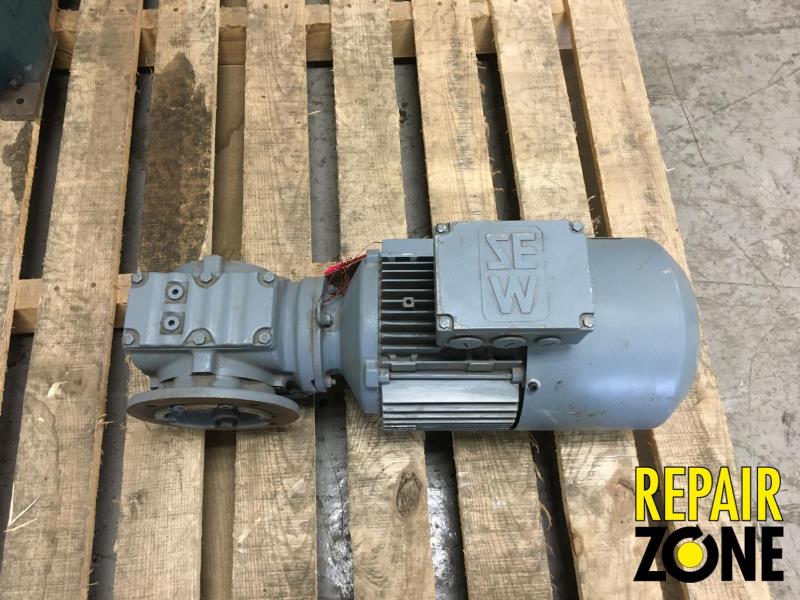 Sew Eurodrive SAF47-DT90L4/BMG